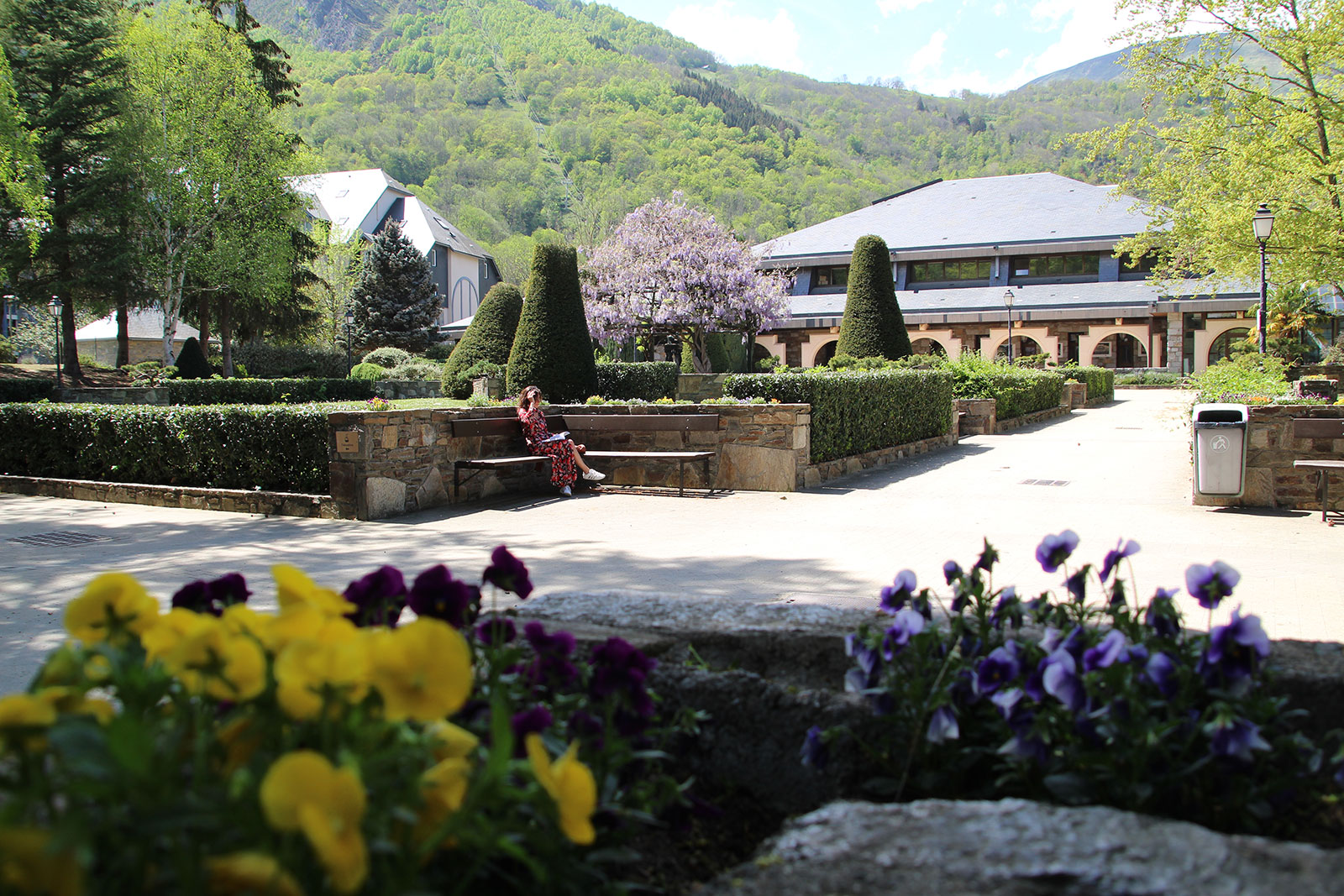 Les Thermes de Saint-Lary : Un écrin de bien-être au cœur des Pyrénées